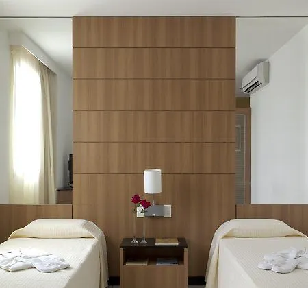 Hotel Quality & Morrison's I 3*